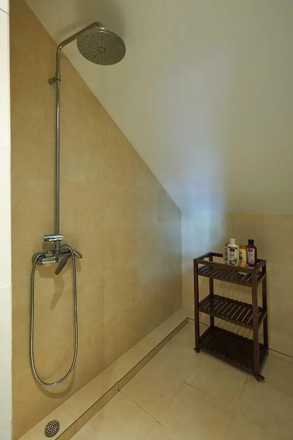 Apartamento Luxurious Triplex Near The Beach In Estoril 0*,
