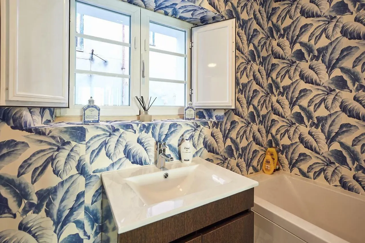 Apartamento Luxurious Triplex Near The Beach In Estoril